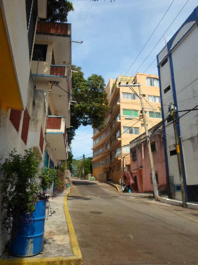 Casa De Huespedes Santa Fe Acapulco Otel Dış mekan fotoğraf